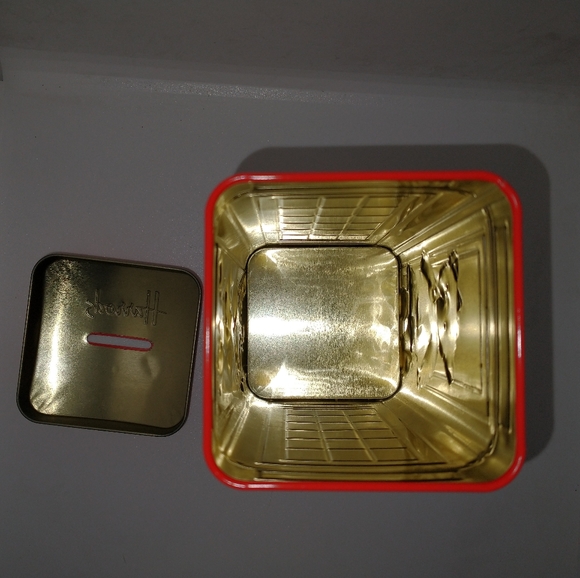 🧁 3/$30 Harrods Telephone Money Box Tin - Picture 12 of 13
